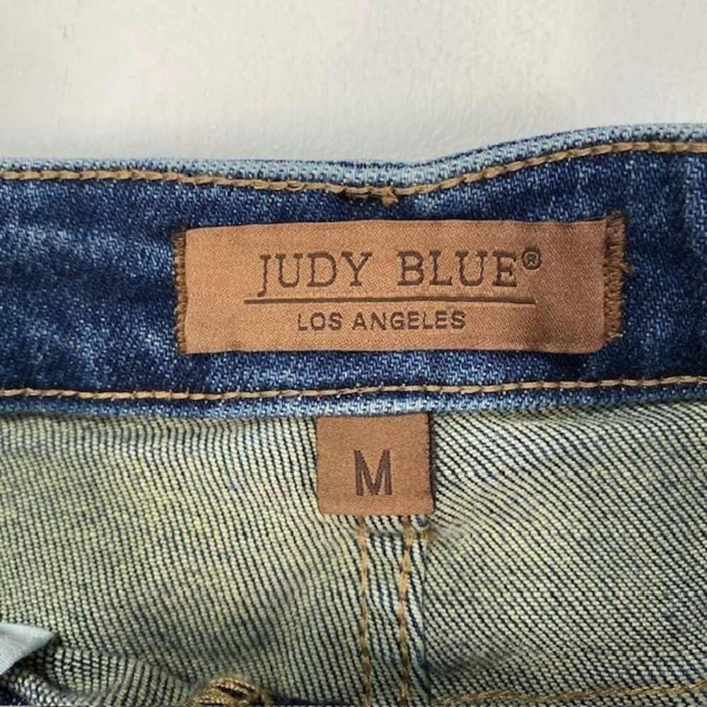 Judy Blue High Rise Medium Wash Raw Hem Denim Shorts JB150301 MD-CO Women Size M - Picture 2 of 10
